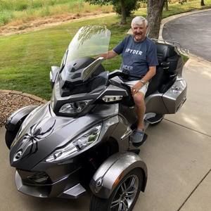 Meet your Posher, Gary